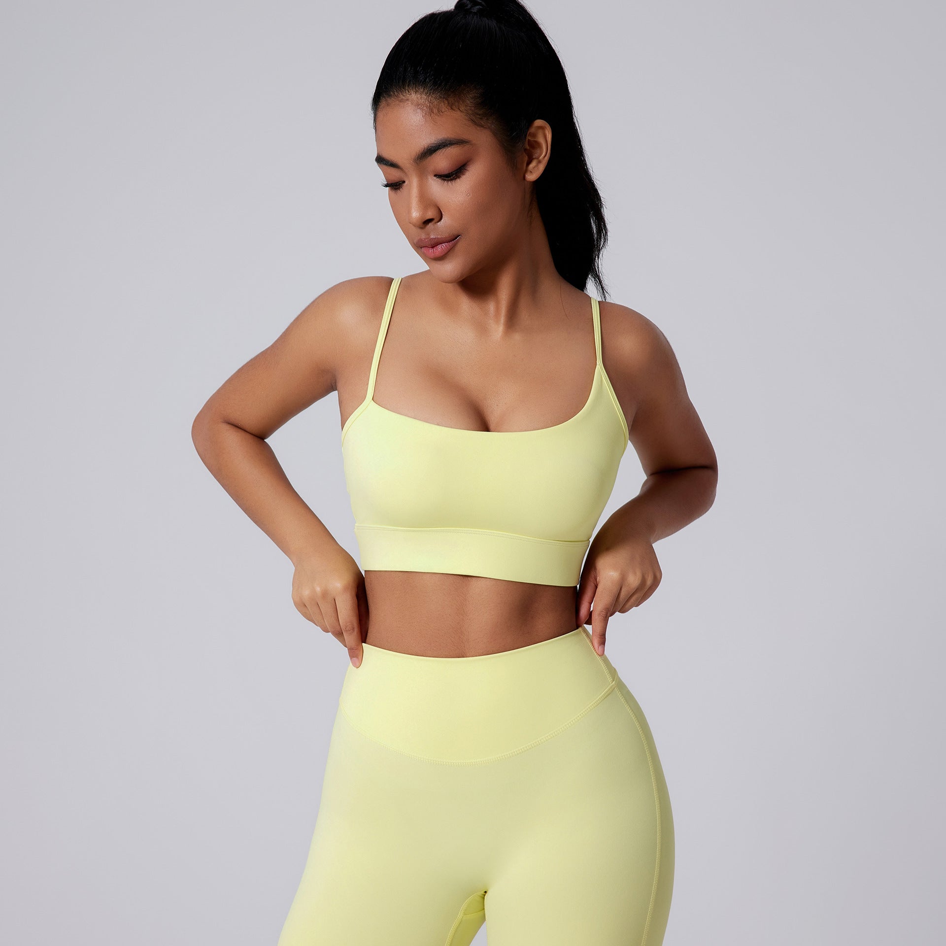 Glowwom Asymmetrical Backless Sports Bra