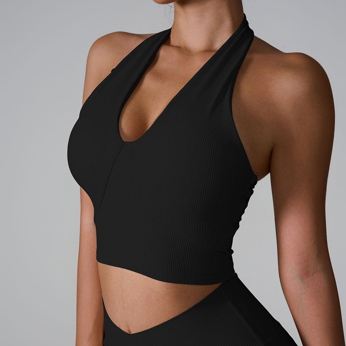 Glowwom Sleeveless Halter Sports Bra